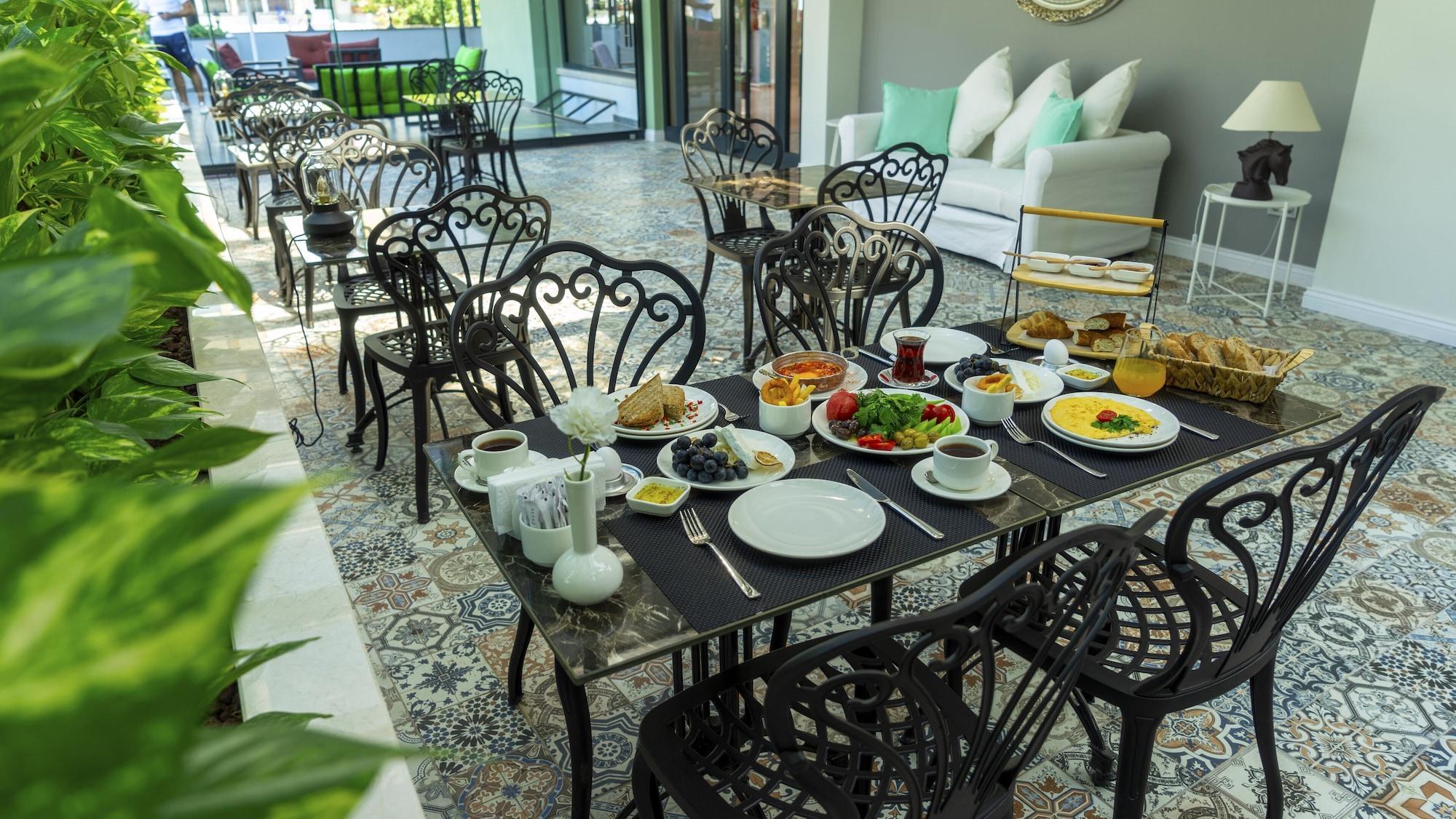 The Mori Club Hotel Antalya Exterior photo